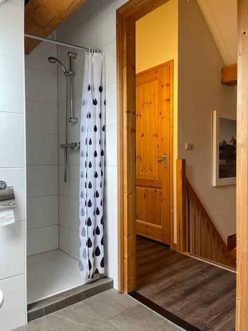 Unieke Houten Villa Met Sauna In Twente - 6P Den Ham Exterior foto